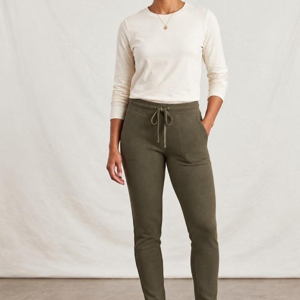 Barefoot dreams large skinny stretch pant